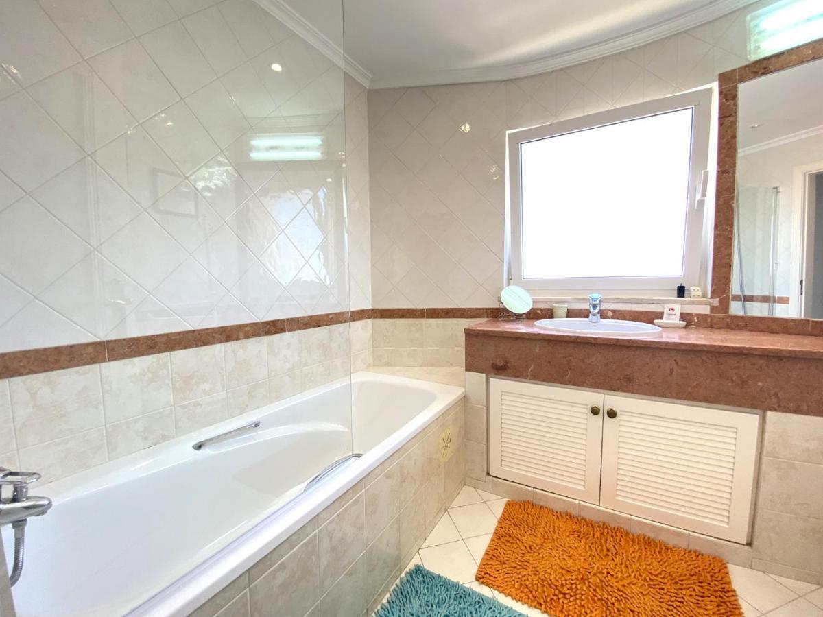 Vilamoura Central 6 With Pool By Homing エクステリア 写真